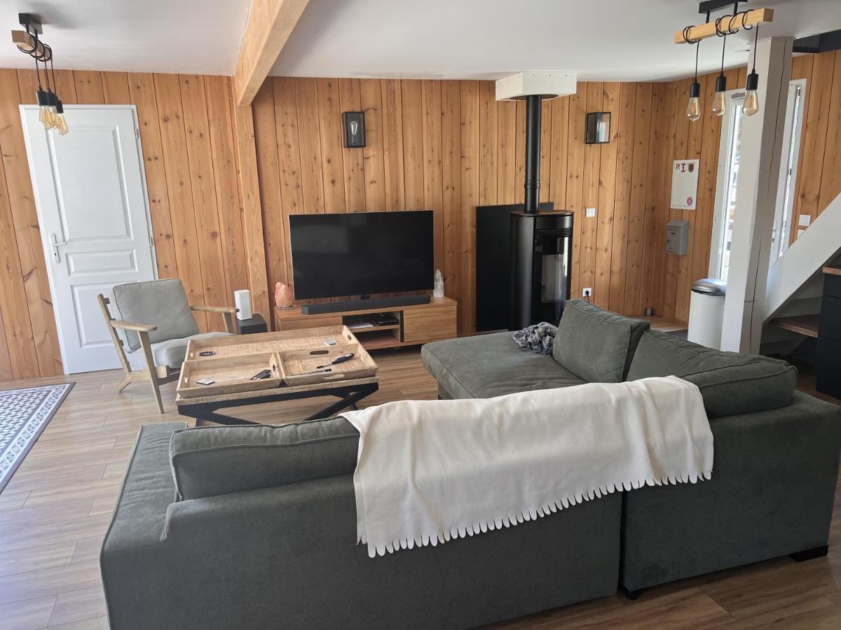 Chalet Du Bonheur - La Jenny Naturist Area เลอปอร์จ ภายนอก รูปภาพ